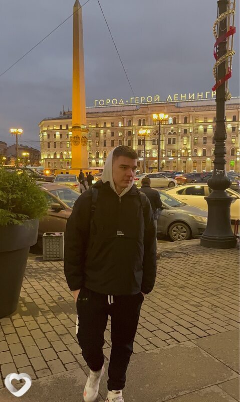 Саша, 22, Москве — анкета №1088200