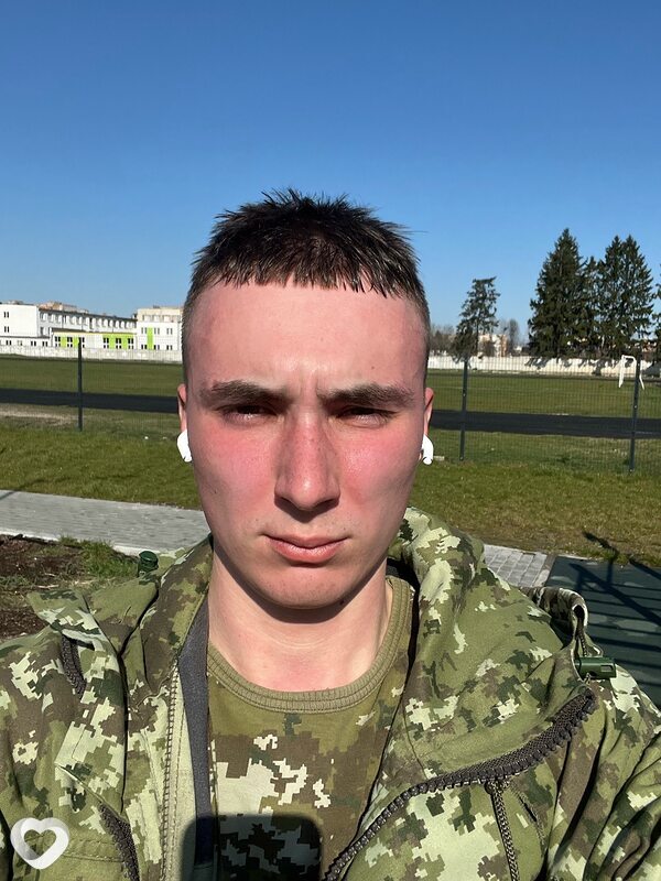 Даниил, 20, Пинске — анкета №1088162