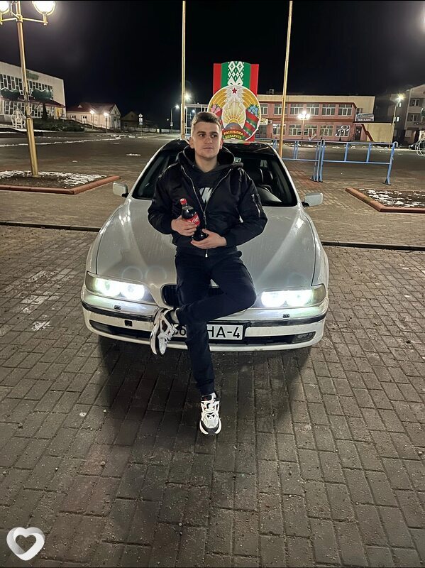 Максим, 31, Горловке — анкета №1088427