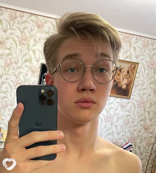 Виталя, 20, Москве — анкета №1088876