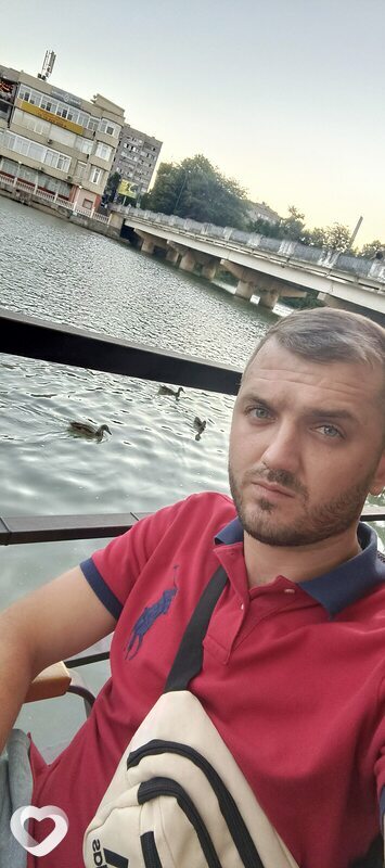 Максим, 34, Торезе — анкета №1089525