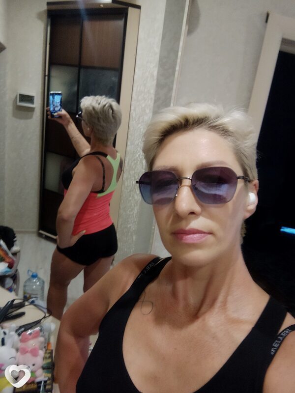 Катя, 49, Симферополе — анкета №1089434