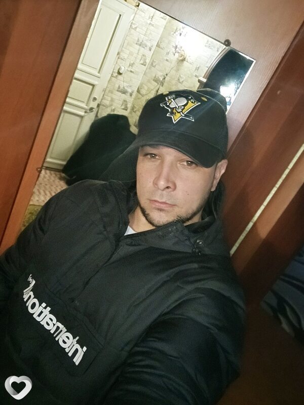 Антон, 30, Рубцовске — анкета №1090737