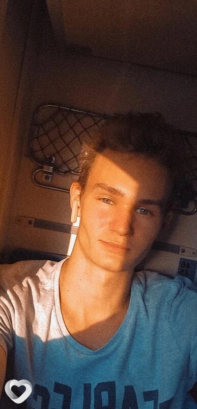 Ярослав, 23, Москве — анкета №1090780