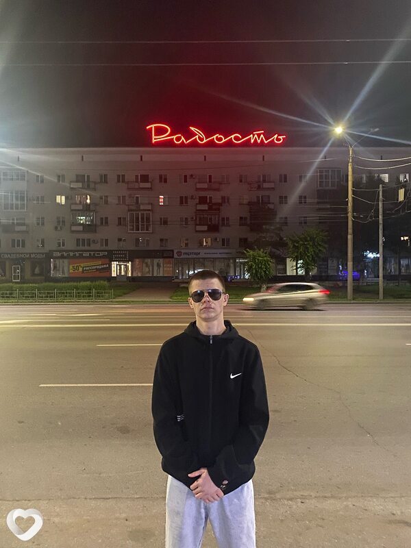 Илья, 20, Москве — анкета №1091488