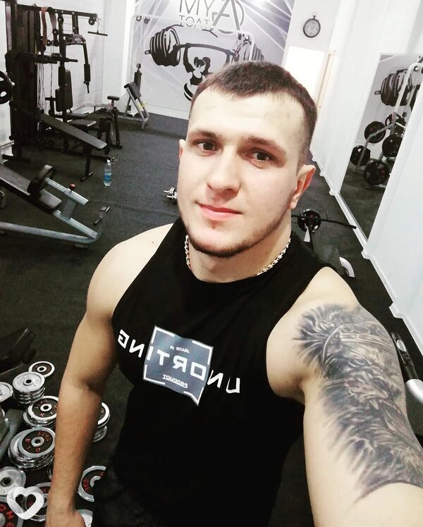 Илья, 31, Красноярске — анкета №1092066