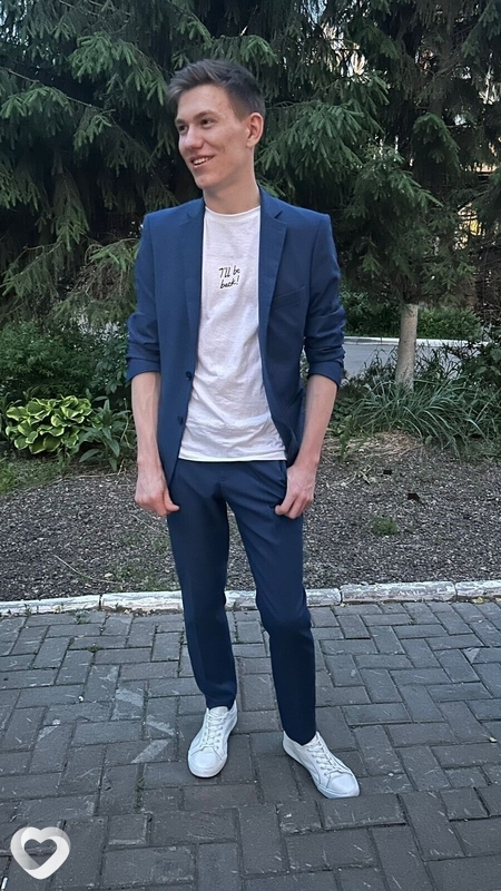 Виктор, 22, Кемерове — анкета №1092118