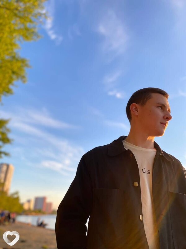 Александр, 23, Екатеринбурге — анкета №1092265