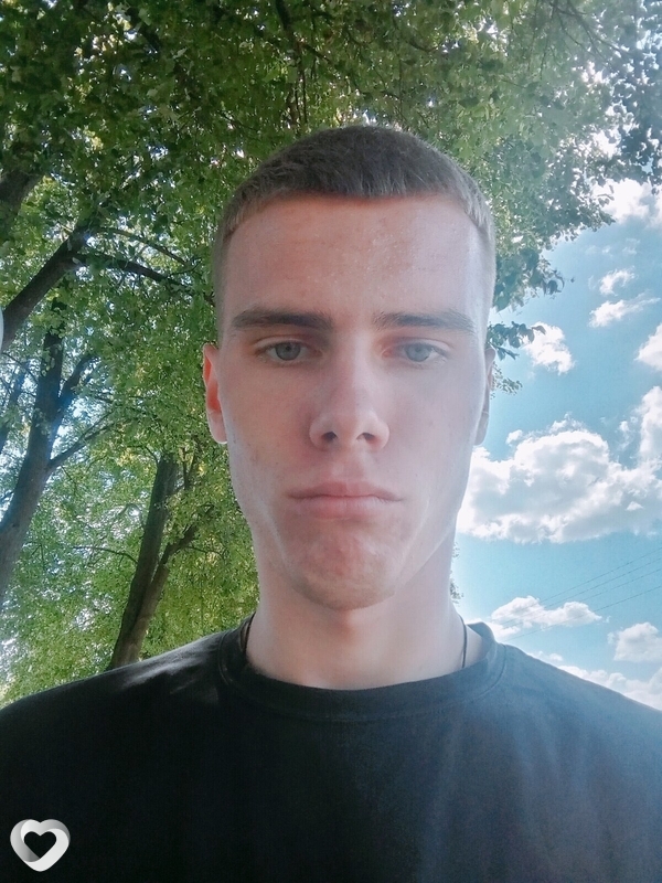 Саша, 20, Жлобине — анкета №1092275
