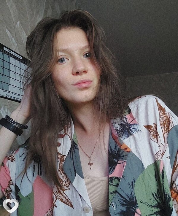 Алина, 26, Белогорске — анкета №1092562