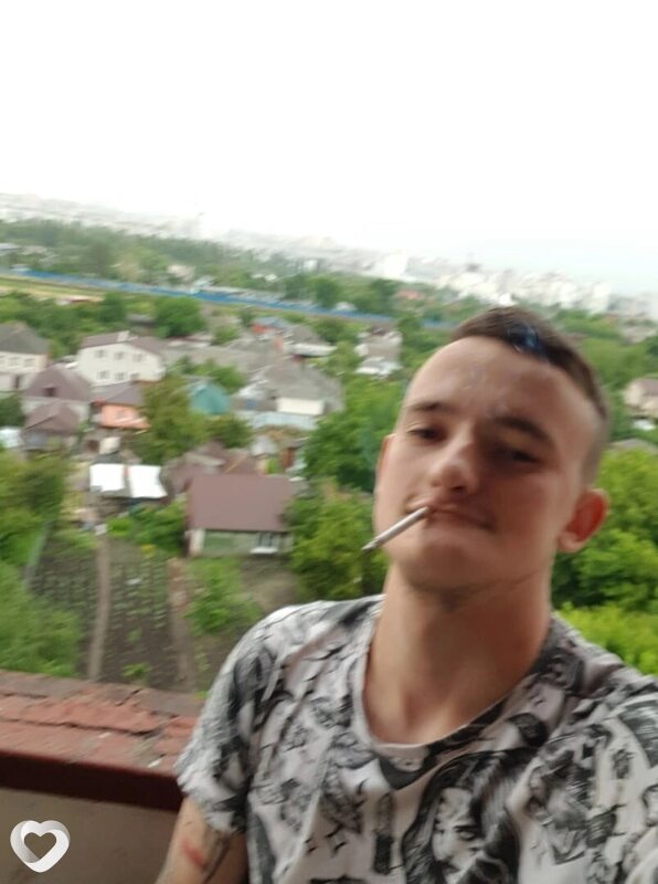 Александр, 28, Белгороде — анкета №1092901