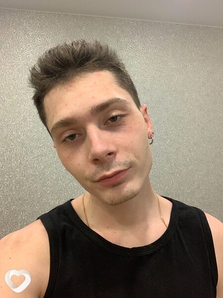 Артем, 26, Одинцове — анкета №1093084