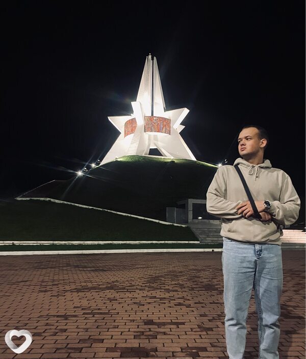 Данила, 24, Брянске — анкета №1093088