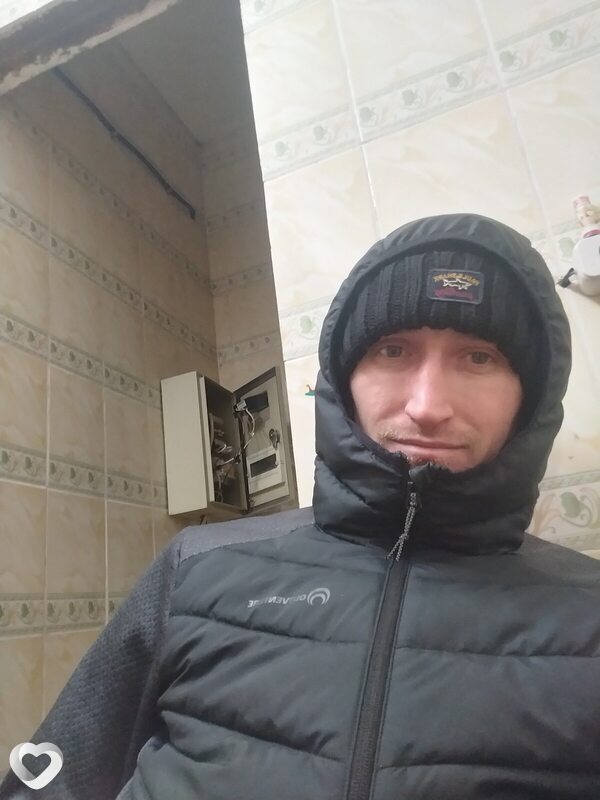 Евгений, 33, Артеме — анкета №1093534