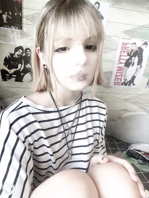 Аня, 23, Самаре — анкета №1093548