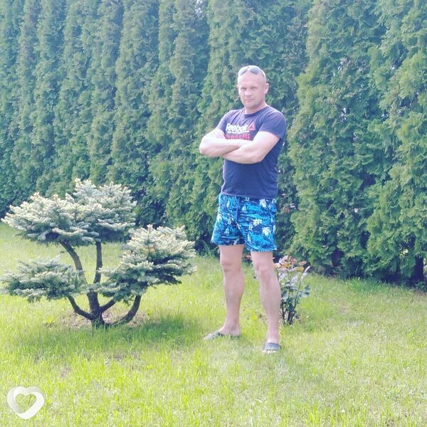 Максим, 42, Могилев — анкета №1094117