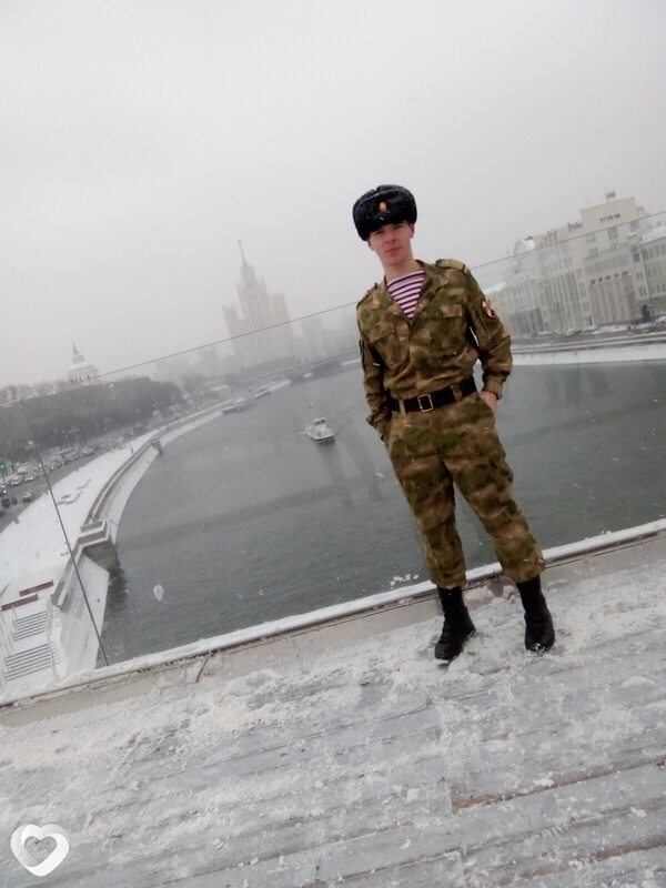 Антон, 22, Москве — анкета №1094809
