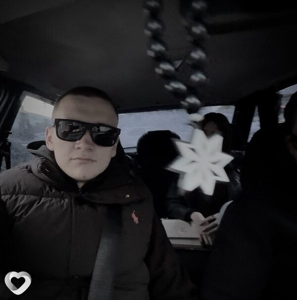 Денис, 21, Керчи — анкета №1095381