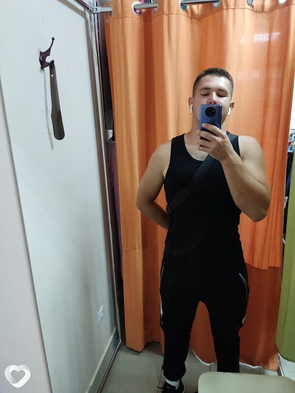 Паша, 23, Мариуполе — анкета №1095348