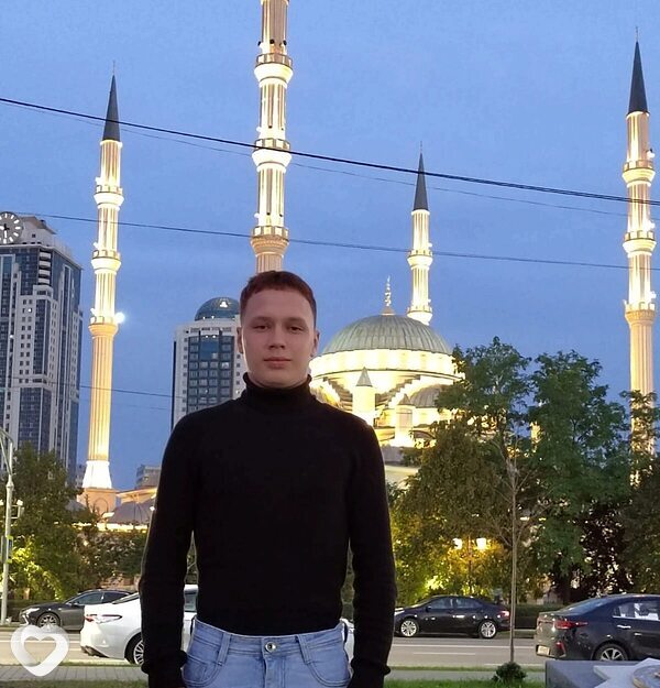 Евгений, 21, Москве — анкета №1095817