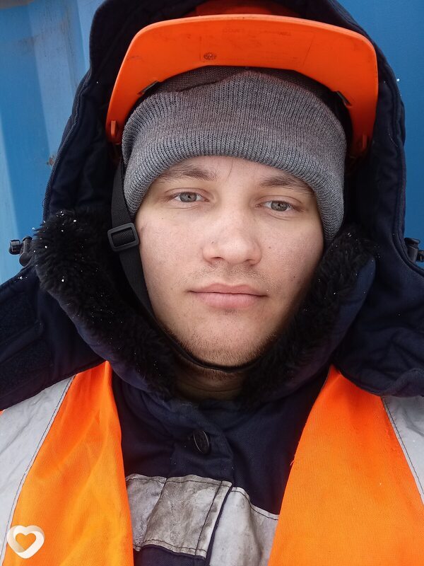 Анатолий, 27, Белогорске — анкета №1096277