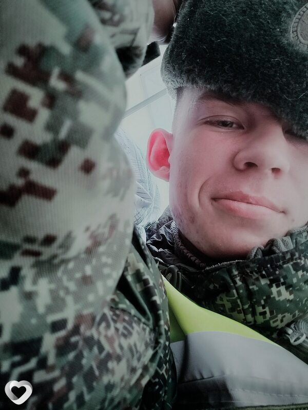 Илья, 22, Уссурийске — анкета №1096306