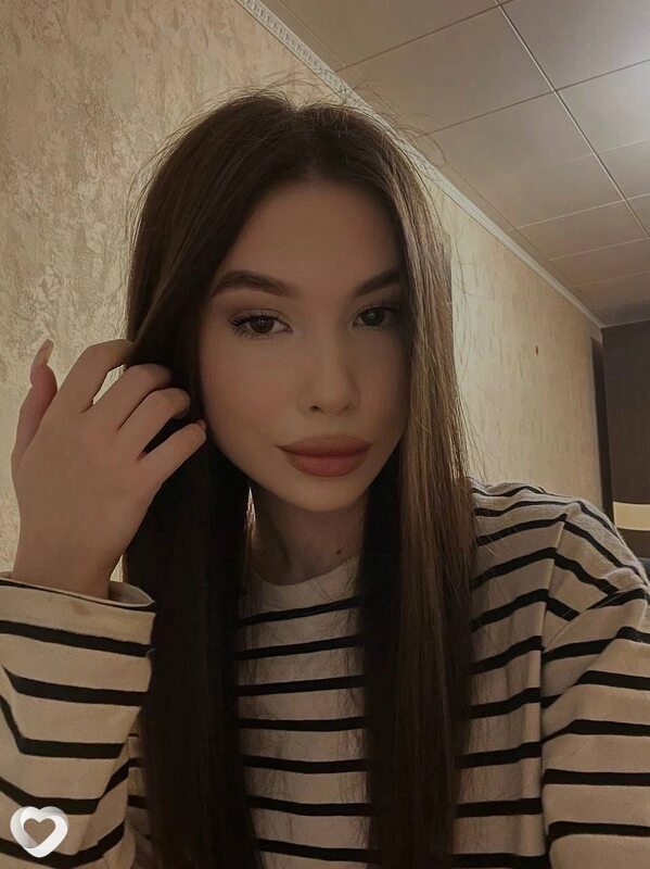 Алинка, 22, Москве — анкета №1096369