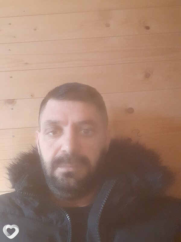 Özgür, 42, Мурманске — анкета №1096895