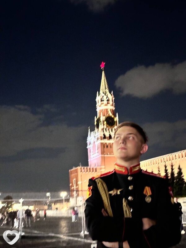 Глеб, 21, Москве — анкета №1097043