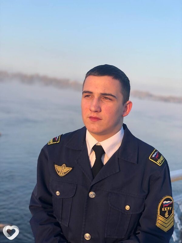 Илья, 21, Красноярске — анкета №1097717
