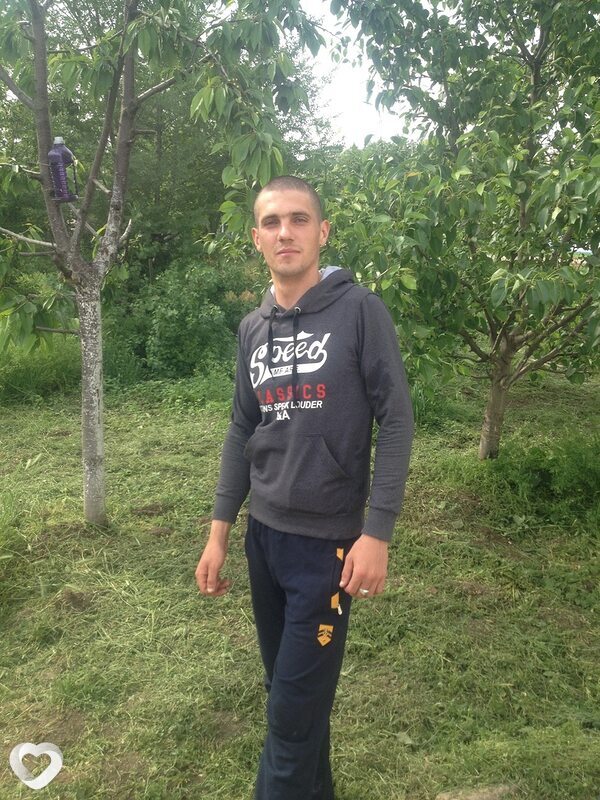 Антон, Светлоград