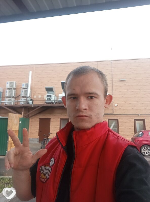 Иван, 23, Ярославле — анкета №1097949