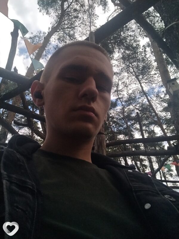 Александр, 20, Белгороде — анкета №1098455