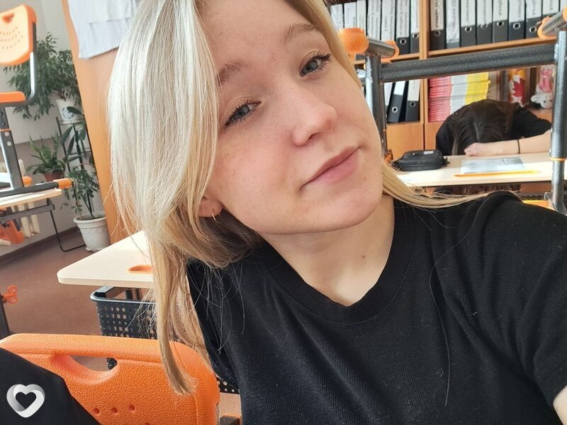 Нюта Я, Муравленко