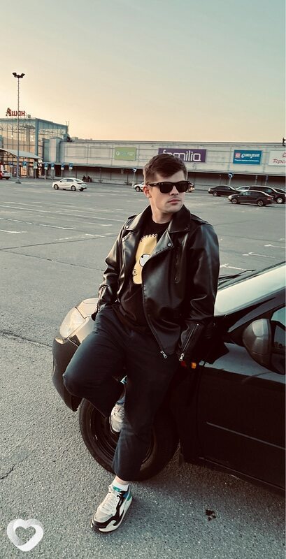 Артем, 26, Москве — анкета №1098744