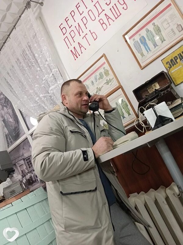 Артём, 41, Барнауле — анкета №1099361