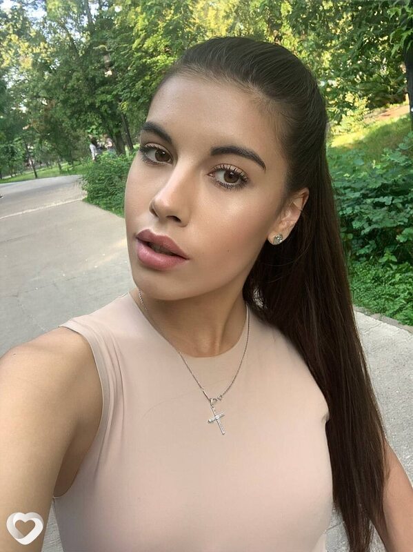 Милана, 23, Саратове — анкета №1099487