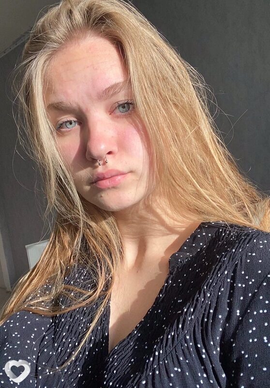 Виолетта, 22, Москве — анкета №1099461