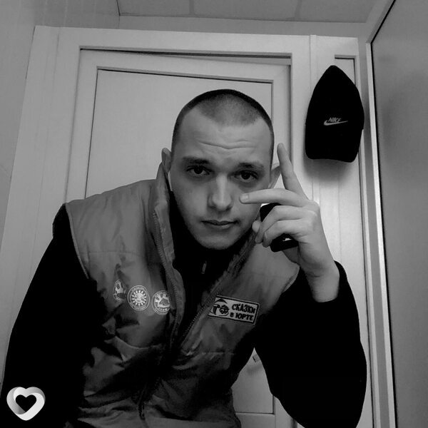 Коля, 21, Москве — анкета №1100381