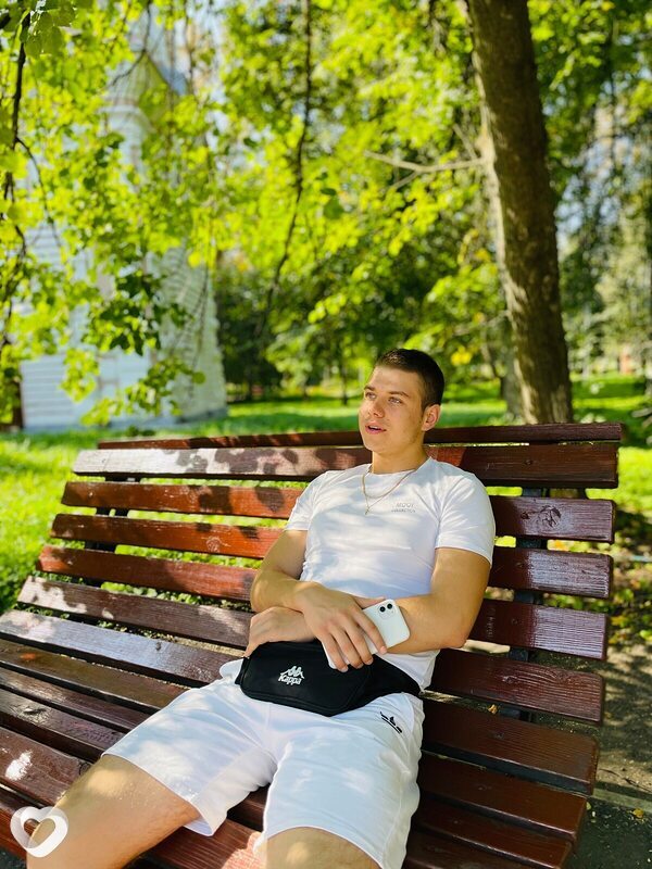Кирилл, 25, Санкт-Петербурге — анкета №1100626