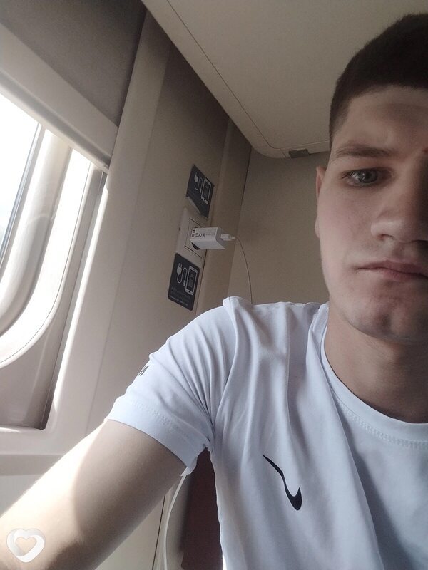 Евгений, 27, Омске — анкета №1100736