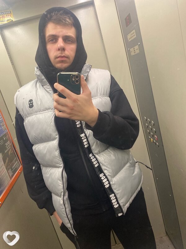 Денис, 24, Москве — анкета №1101528