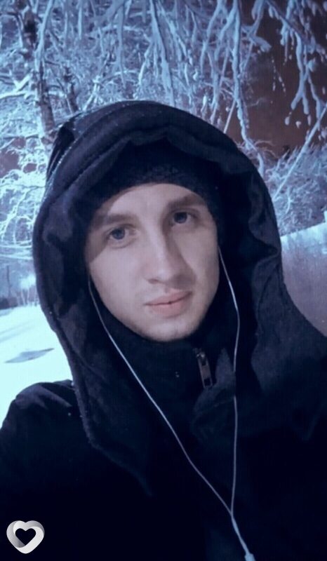Анатолий, 25, Москве — анкета №1101235