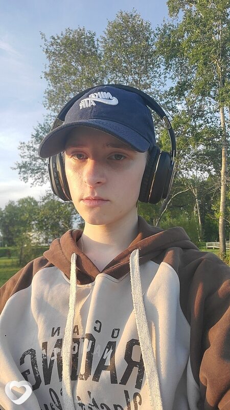 Таня, 21, Нижнеудинске — анкета №1101607