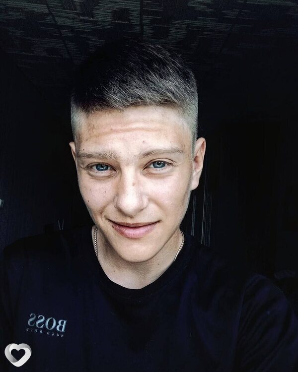 Даня, 22, Москве — анкета №1102053