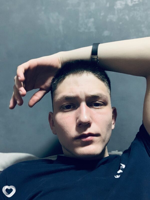 Ренат, 21, Улан-Удэ — анкета №1102133