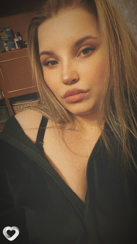 Алена, 24, Москве — анкета №1102331