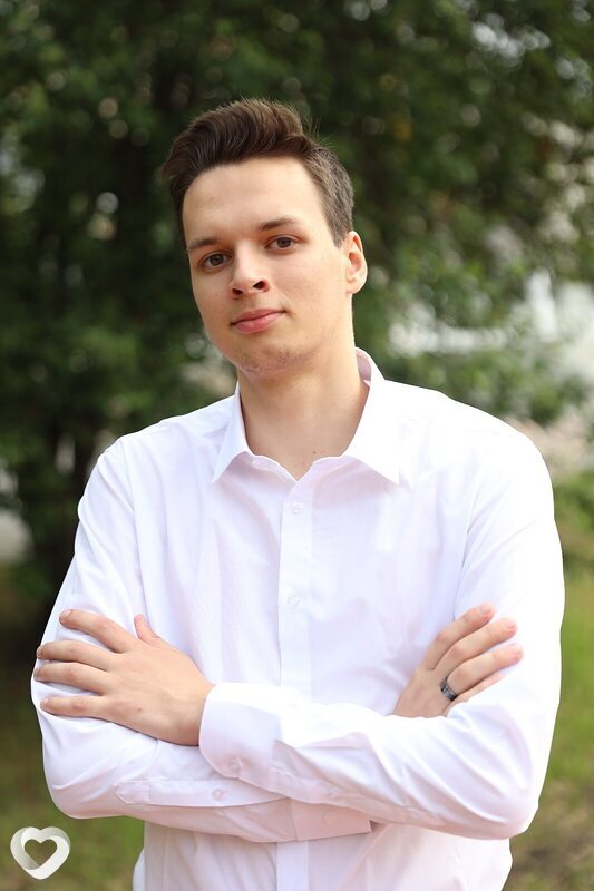 Дима, 20, Екатеринбурге — анкета №1102742