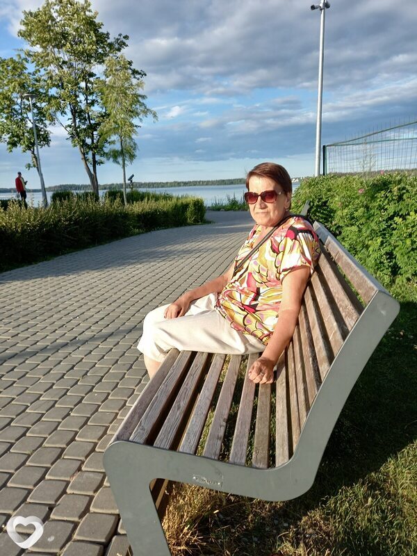 Ирина, 65, Великом Новгороде — анкета №1102806