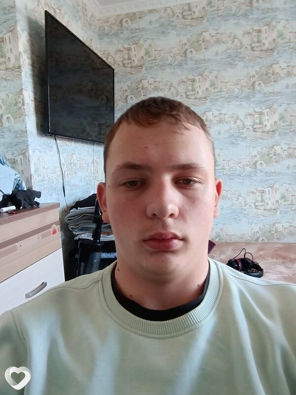Санечка, 20, Москве — анкета №1308252